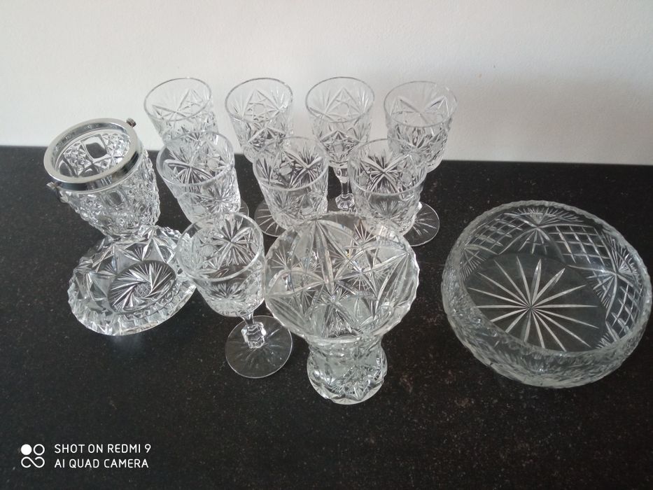Изящни гравирани кристални чаши за шампанско & сет за вино