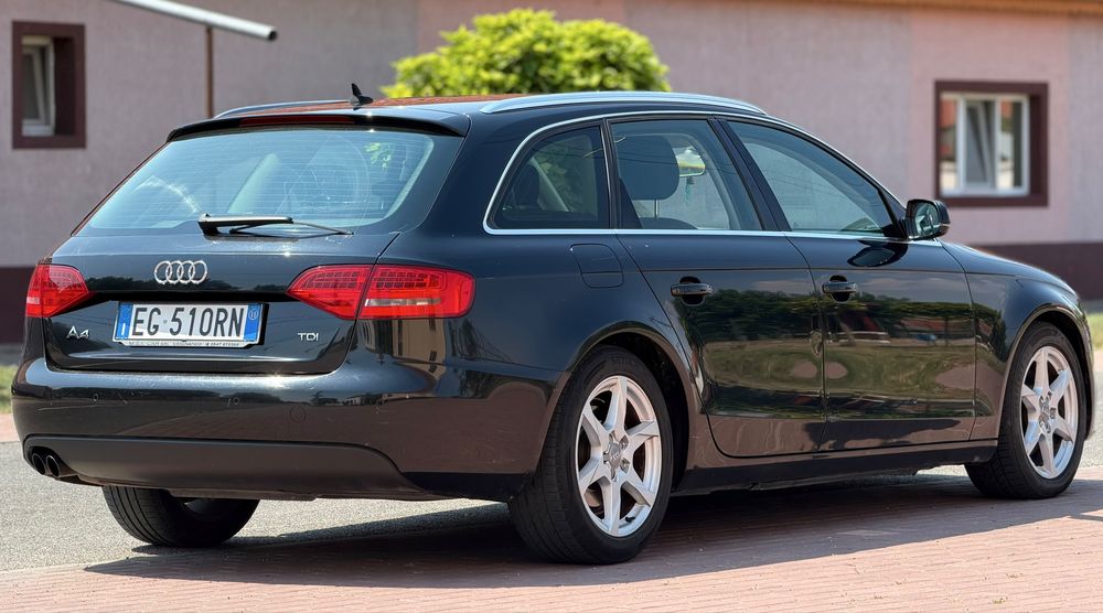 AUDI A4 Avant 2011 — imagine 3
