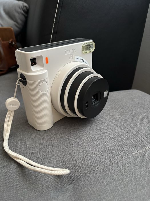 Instax sq1 chalck white