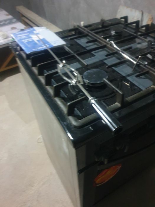 Продаётся газовая плита