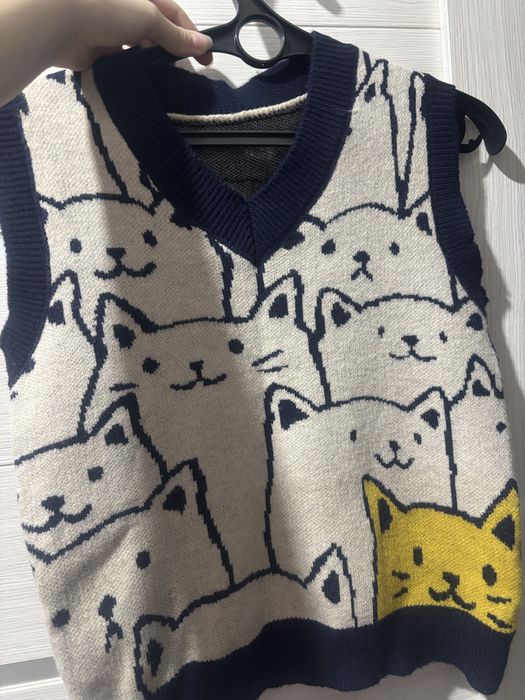 Жилетка с котами