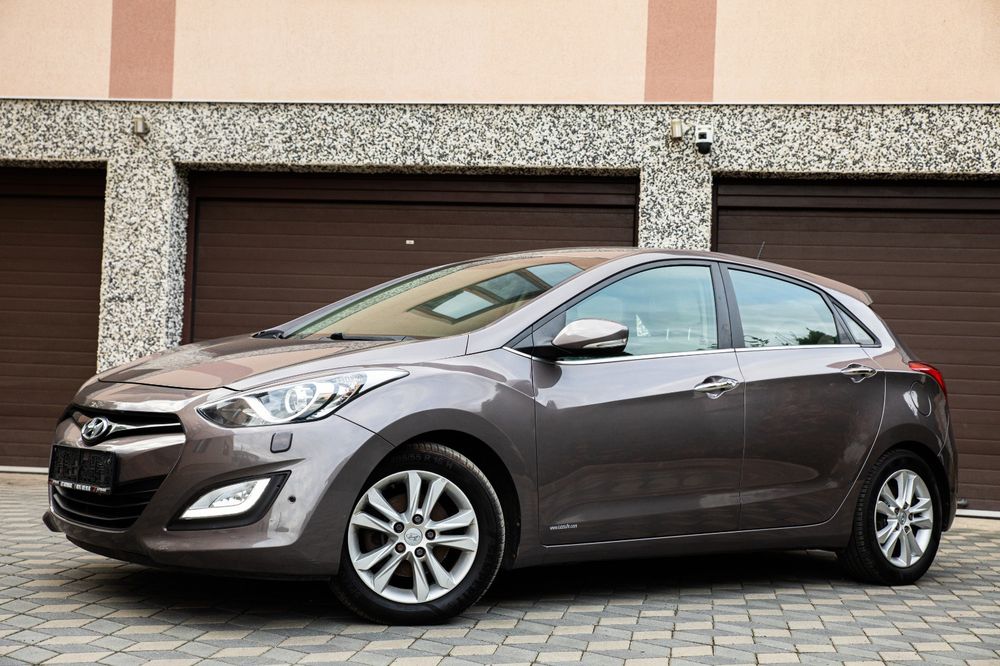 HYUNDAI i30 2013 — imagine 2