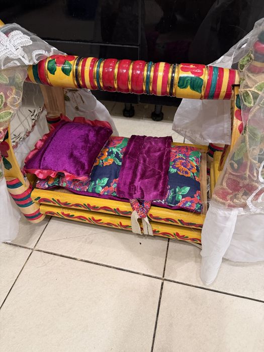 Бесик для кукол