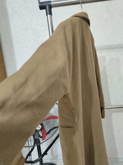 Продам женское стильное пальто