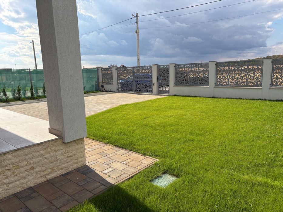 Case de vanzare Strejnicu( Green Forest Residence)