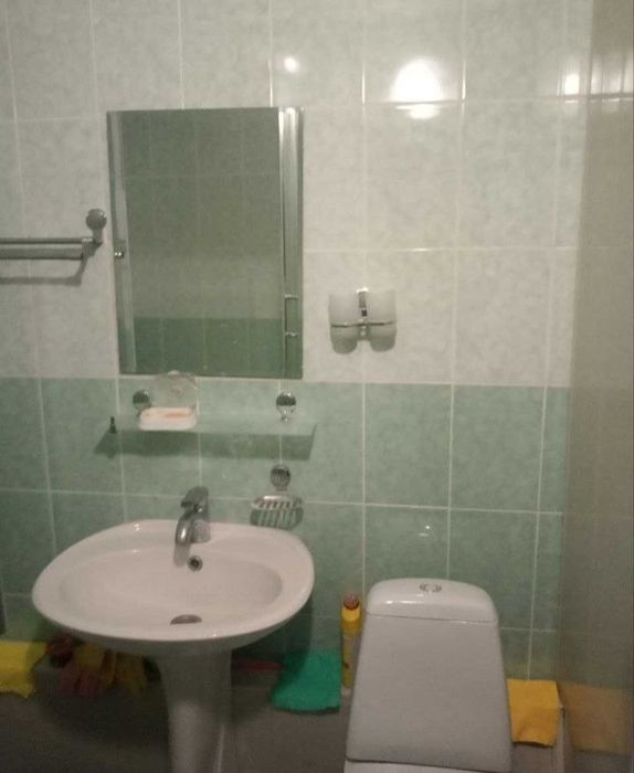 Kvartira srochniy bollaga, oilaga,qizlarga ijaraga beriladi