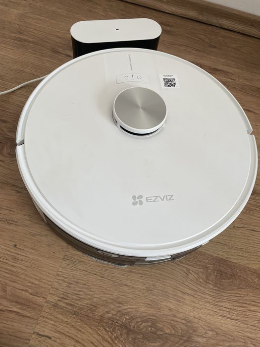EZVIZ Robot vacuum cleaner Model : CS-RE4-PWT2