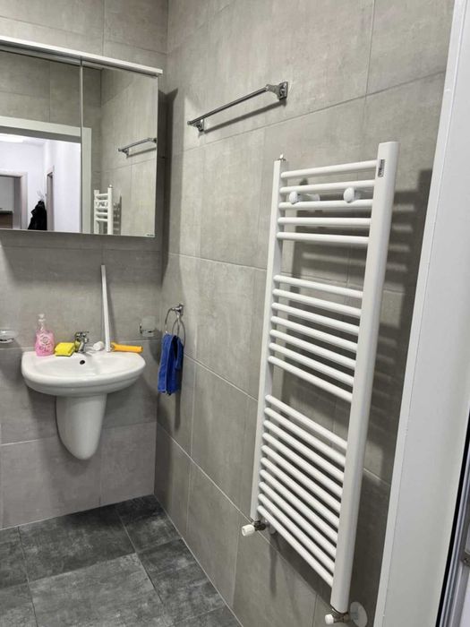 Дава се под наем Тристаен апартамент в София, Връбница 1 - 85 кв.м за 747.66 € - Снимка #4