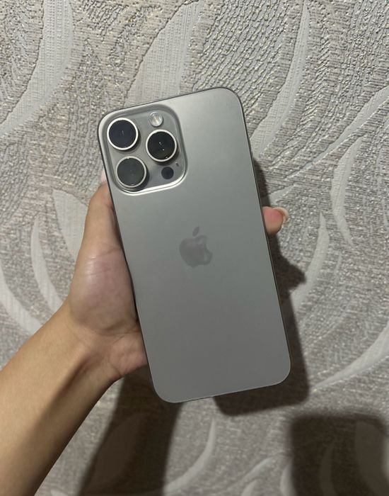 iPhone 15 pro max 256 gb