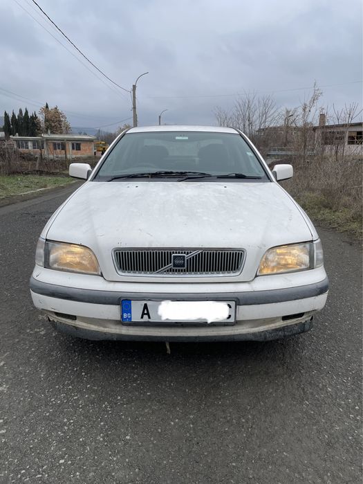 Volvo S40 1.6i Волво С40 1.6и газ инж.  На - части!!