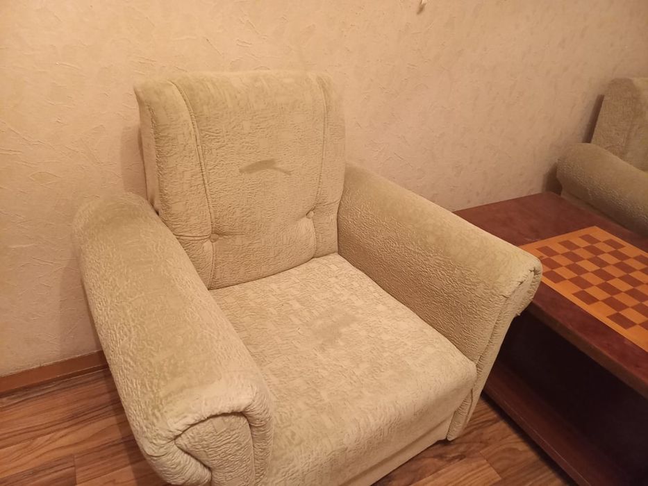 Продаю кресла