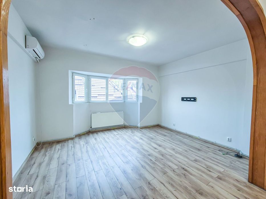 Inchiriere apartament 4 camere Armeneasca, 100mp- birouri Armeneasca