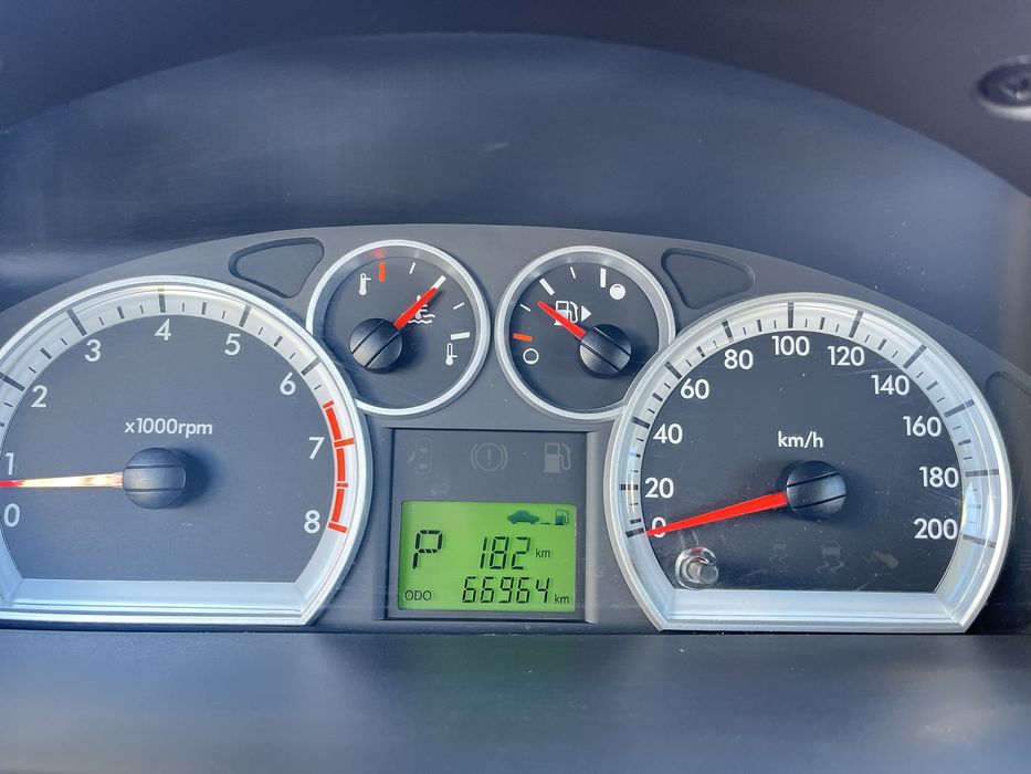 Продам шевролет нексия