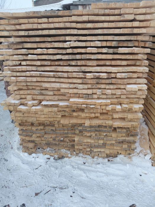 Туалеты, будки для собак, доски, бруски