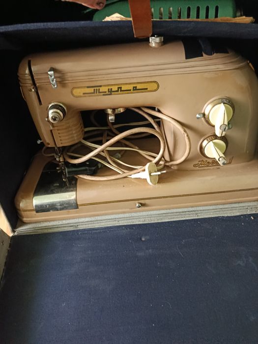 Продаются швейные машины