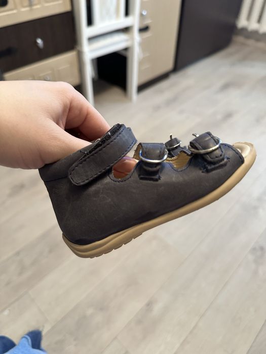 Сандали новые 20р