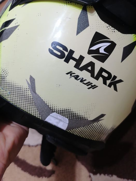 vand casca shark kanji