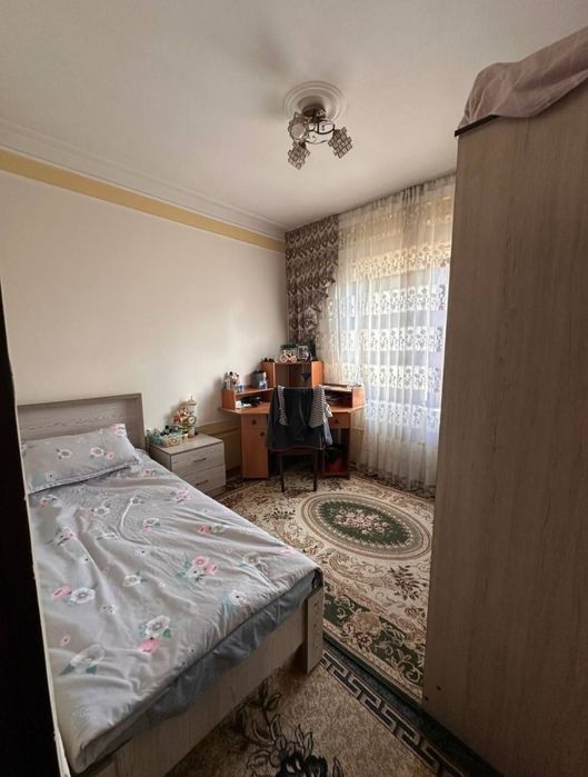 Продаётся квартира Юнусабад 17кв 4/3/5