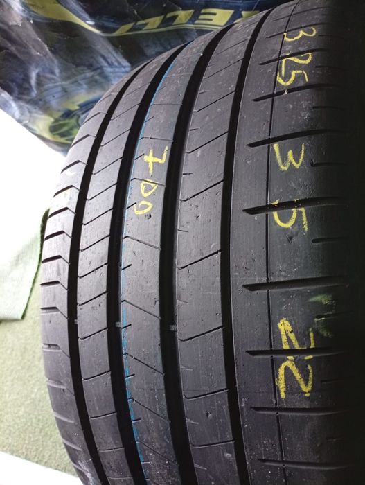 325 35 22 Pirelli o bucată