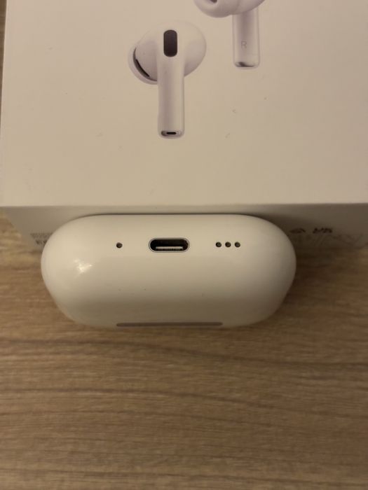 Apple AirPods Pro 3 - Фактура и Гаранция