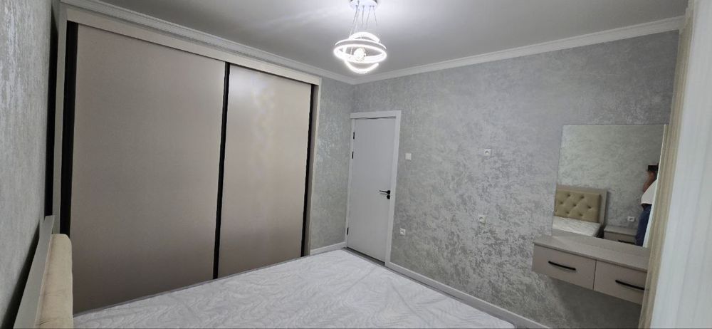 Сдаётся кв в Юнусабад-18 Сайрам 2/2/5 Юнусабадский р/н