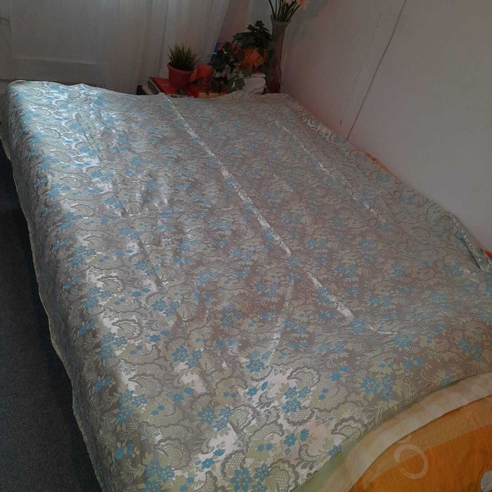 Blana ; cuvertura ; draperie