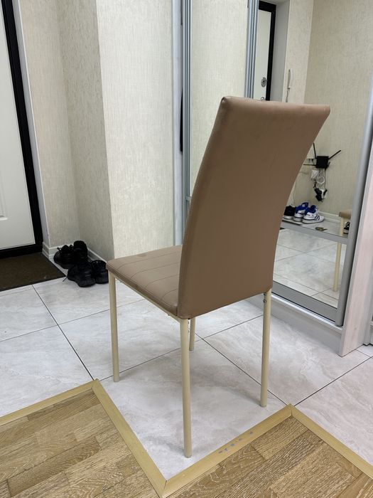 Стулья кухонные — 3 шт.