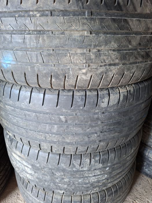 Продам шины. 235/55/18 бриджистон