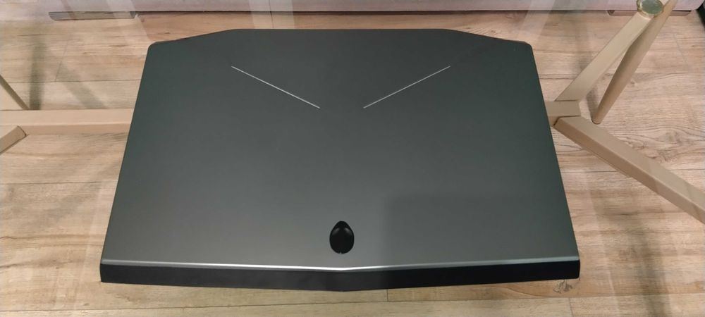 (Dell) Alienware 17 R1 - продава се цял или за части
