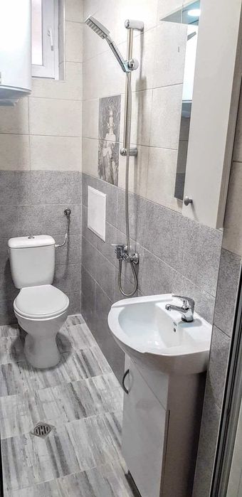 Дава се под наем Двустаен апартамент в Добрич, Център - 65 кв.м за 341.7 € - Снимка #8