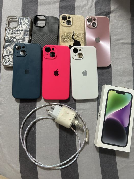 Продам айфон 14 128 гб