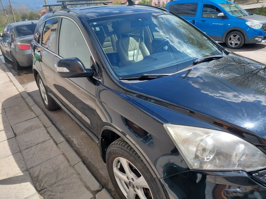 Хонда CRV -автомобил