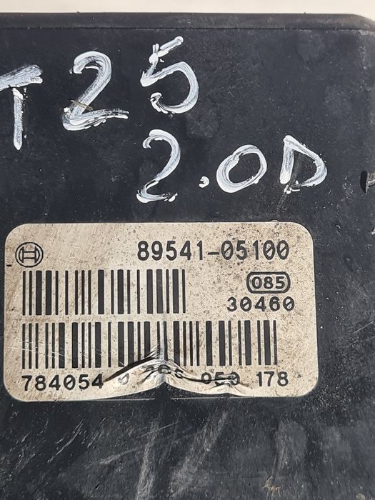 Pompa abs, vacuum, servo ,inalta Toyota Avensis t25, motor 2.0 crdi