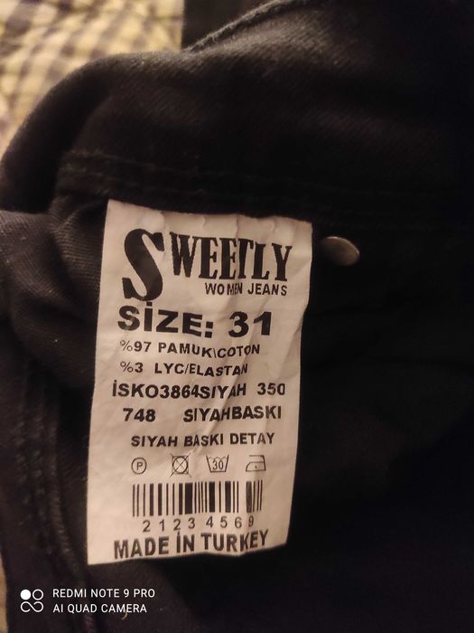 Pantaloni blugi negri