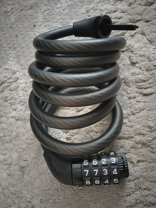 оригинален професионален катинар с 4 цифрен код от Холандия