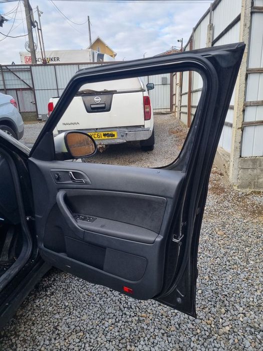 Usa Dreapta Fata Skoda Yeti Facelift 2013 - 2017 SUV 4 Usi Skoda Blau CYVB (1375)