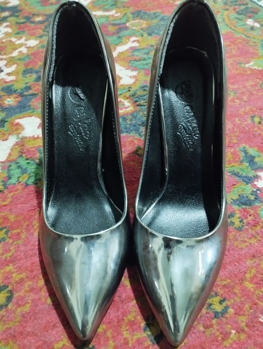 Продам шикарные туфли