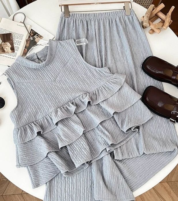 Нов дамски комплект в синьо