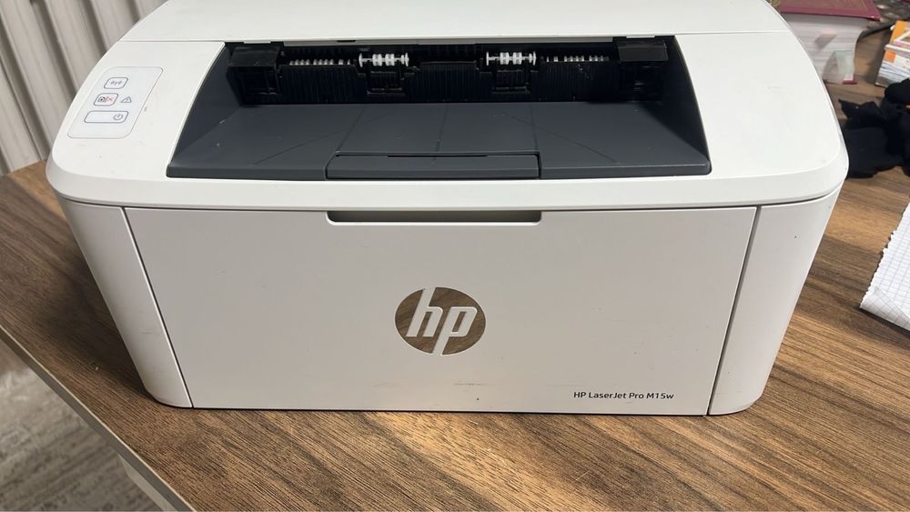 Продаю принтер laser jet pro m15w