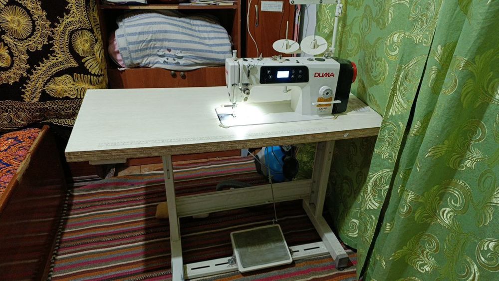 Тикув мошина сотилади