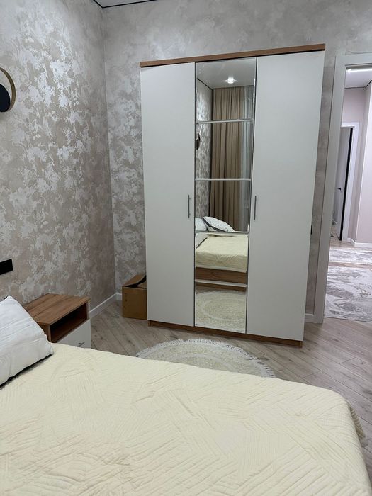 Продам спальний гарнитур