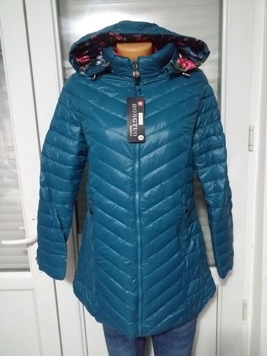 Geacă damă cu două fețe multicoloră și iubi.