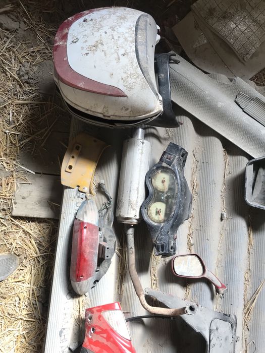 Скутер ва запчастлар срочно сотилади мотор 150 Куба идиал састаянаси