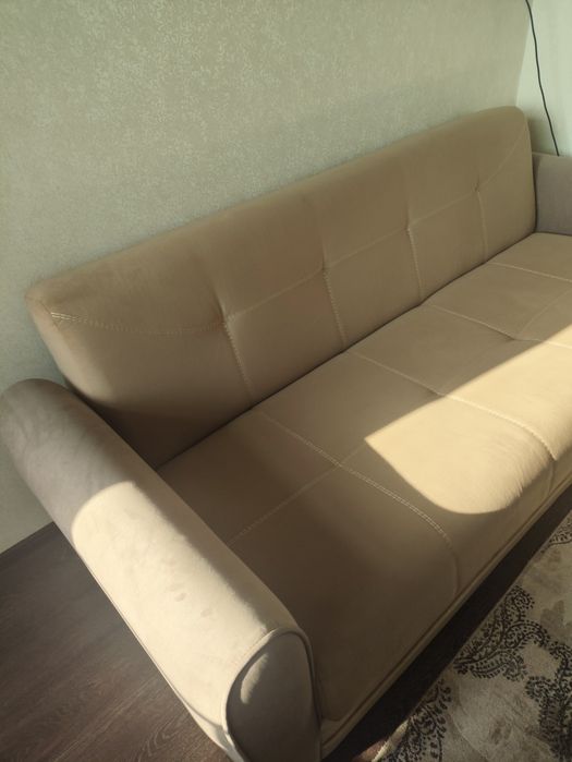 Продам диван хорошом состояние