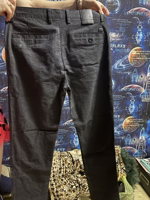 Новые брюки 31 размера