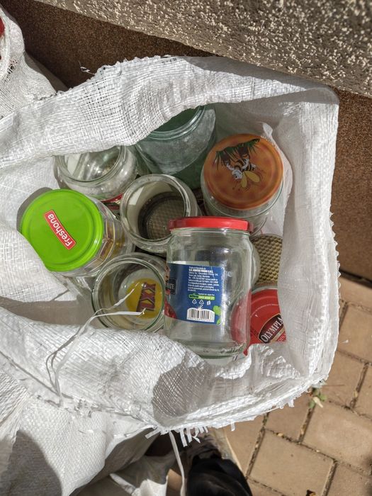 Sticle și borcane
