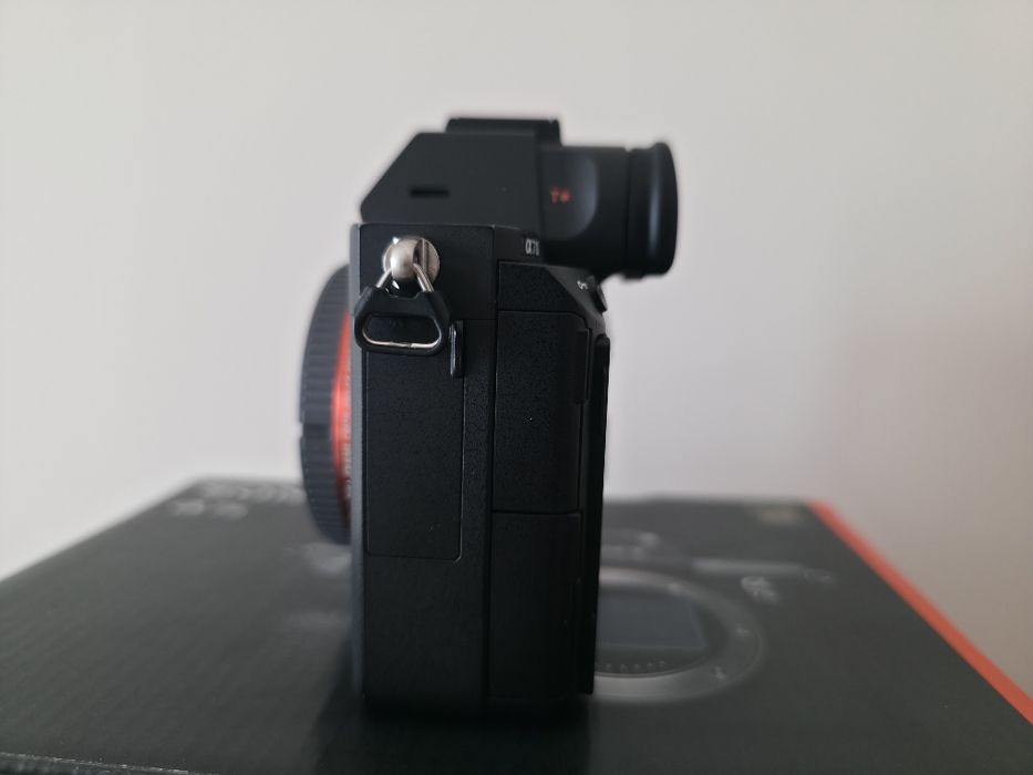 Sony A7III - като нов