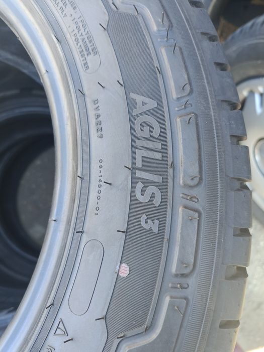 НОВИ БУСОВИ -2022г.-16цола-215/65-1бр.180лв."MICHELIN"