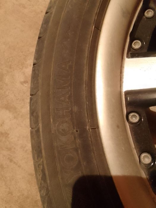 Продам  шины  летний с дисками