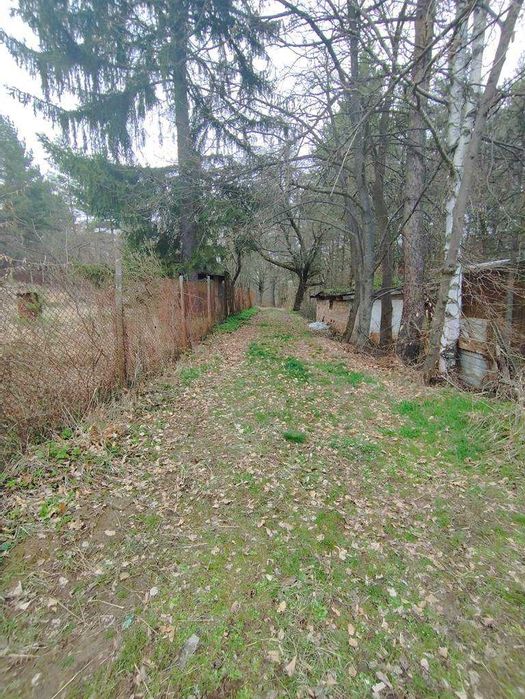 продавам парцел в.з. Ренов дол, до яз.Искър